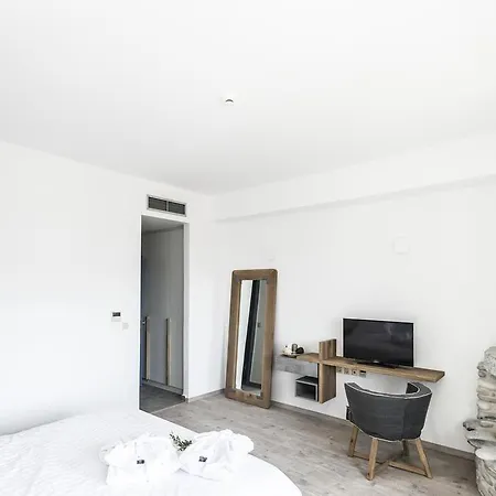 Alika Resort Ξενοδοχείο 4*