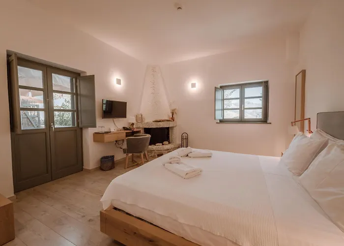 Alika Resort فندق