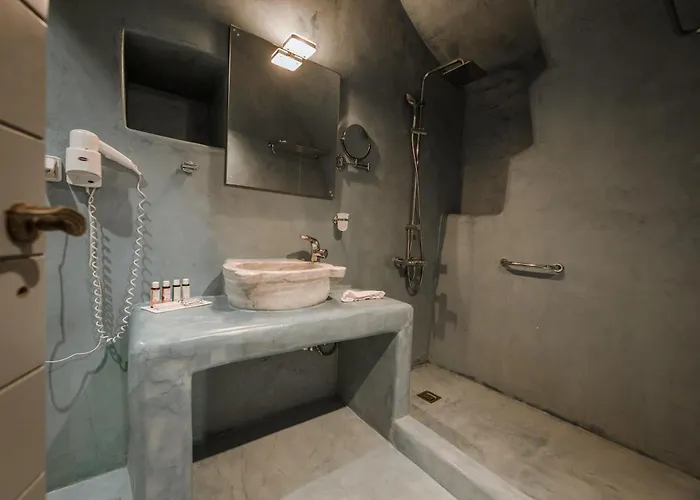 فندق Alika Resort 4*